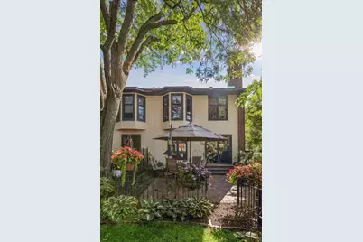 1952 Dupont Avenue S, Minneapolis, MN 55403 - Photo 29