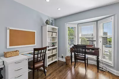 1952 Dupont Avenue S, Minneapolis, MN 55403 - Photo 23