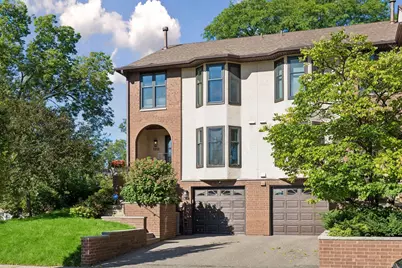 1952 Dupont Avenue S, Minneapolis, MN 55403 - Photo 1