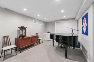 1952 Dupont Ave S, Minneapolis, MN 55403 - Photo 25