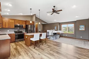 2237 Pioneer Trail, New Richmond, WI 54017 - Photo 5