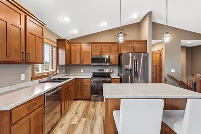 2237 Pioneer Trail, New Richmond, WI 54017 - Photo 9