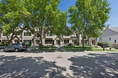365 Willoughby Way W, Minnetonka, MN 55305 - Photo 3