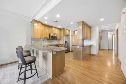 365 Willoughby Way W, Minnetonka, MN 55305 - Photo 15