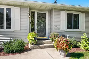 7944 Grinnell Way, Lakeville, MN 55044 - Photo 3