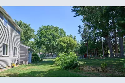 1209 Pine Street W, Stillwater, MN 55082 - Photo 31