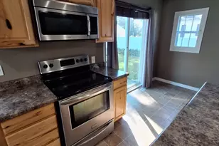806 8th Ave SE, Austin, MN 55912 - Photo 15