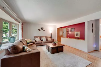 8423 16th Avenue S, Bloomington, MN 55425 - Photo 5