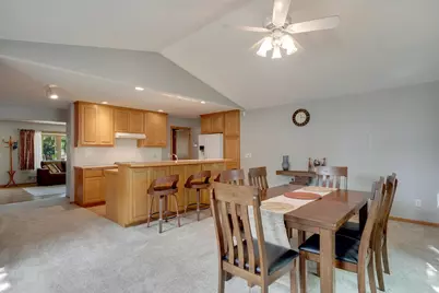 8423 16th Avenue S, Bloomington, MN 55425 - Photo 13