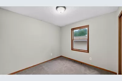 4020 Baffin Lane NE, Rochester, MN 55906 - Photo 11