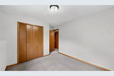 4020 Baffin Lane NE, Rochester, MN 55906 - Photo 17