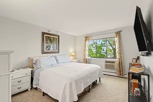7601 Edinborough Way, Edina, MN 55435 - Photo 13