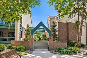 7601 Edinborough Way, Edina, MN 55435 - Photo 21