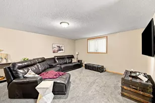 1975 29th St Cir S, Moorhead, MN 56560 - Photo 25