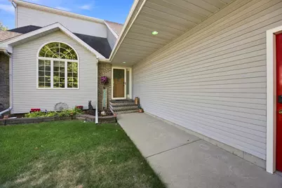 1975 29th Street Circle S, Moorhead, MN 56560 - Photo 3