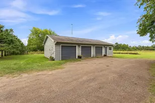 29174 Anderson Dr, Sandstone, MN 55072 - Photo 3