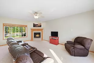17670 Fortune Trail, Farmington, MN 55024 - Photo 5