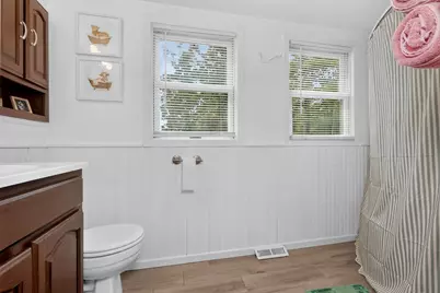 204 Dudley Avenue, Coleraine, MN 55722 - Photo 27