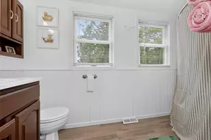 204 Dudley Ave, Coleraine, MN 55722 - Photo 27