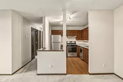 3916 Foss Road #104, Saint Paul, MN 55421 - Photo 9