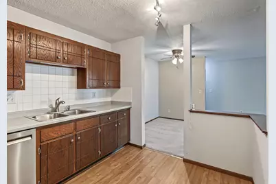 3916 Foss Road #104, Saint Paul, MN 55421 - Photo 11
