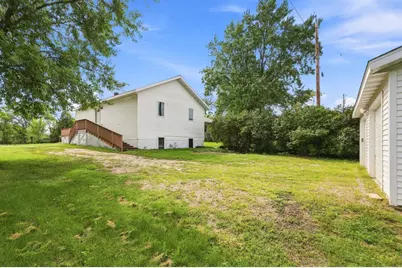 416 Central Street W, Detroit Lakes, MN 56501 - Photo 21