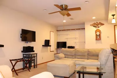 215 9th Avenue N, South Saint Paul, MN 55075 - Photo 23