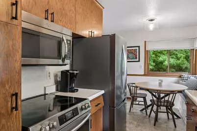 16419 Seymour Drive, Minnetonka, MN 55345 - Photo 9