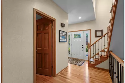 14178 McCoy Court, Eden Prairie, MN 55347 - Photo 9