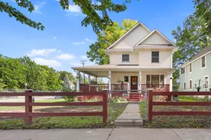 2605 17th Ave S, Minneapolis, MN 55407 - Photo 1