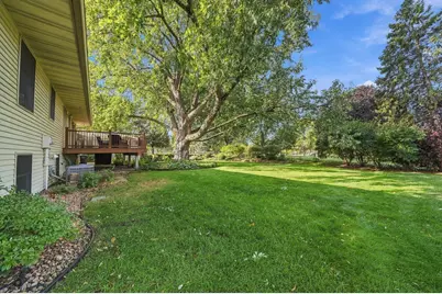 2749 Hilltop Court, North Saint Paul, MN 55109 - Photo 49