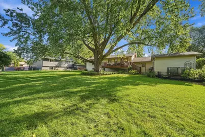 2749 Hilltop Court, North Saint Paul, MN 55109 - Photo 47
