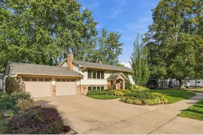 2749 Hilltop Court, North Saint Paul, MN 55109 - Photo 57