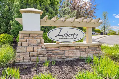 1802 Colonial Lane #1, Chanhassen, MN 55317 - Photo 37