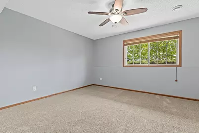 1802 Colonial Lane #1, Chanhassen, MN 55317 - Photo 23