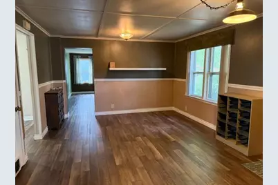 413 S Donnelly Avenue, Litchfield, MN 55355 - Photo 7