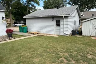 413 S Donnelly Ave, Litchfield, MN 55355 - Photo 19