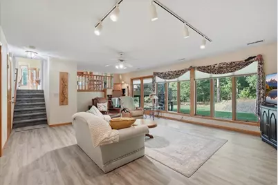 1579 Mary Street N, Maplewood, MN 55119 - Photo 11
