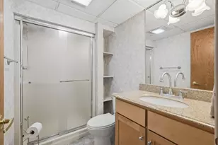 1579 Mary St N, Maplewood, MN 55119 - Photo 19