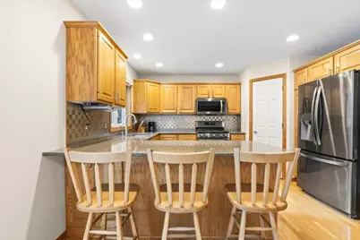 8549 Woodland Curve, Saint Bonifacius, MN 55375 - Photo 7