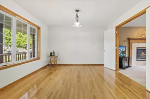 8549 Woodland Curve, Saint Bonifacius, MN 55375 - Photo 27