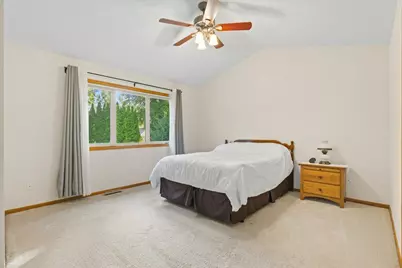 8549 Woodland Curve, Saint Bonifacius, MN 55375 - Photo 23