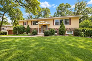 1610 Woodhaven Pl, Owatonna, MN 55060 - Photo 3
