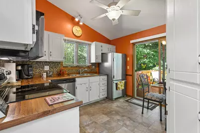 1583 S Bavarian Pass, Fridley, MN 55432 - Photo 21