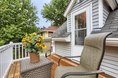303 Page Street W, Saint Paul, MN 55107 - Photo 13