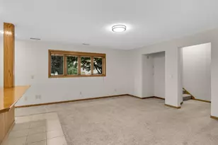 2064 Pin Oak Dr, Eagan, MN 55122 - Photo 21