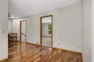 2064 Pin Oak Dr, Eagan, MN 55122 - Photo 7