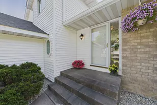 9024 Regent Pkwy, Brooklyn Park, MN 55443 - Photo 33