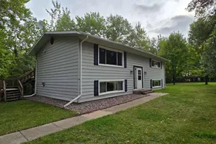 102 Shorewood Dr, International Falls, MN 56649 - Photo 17