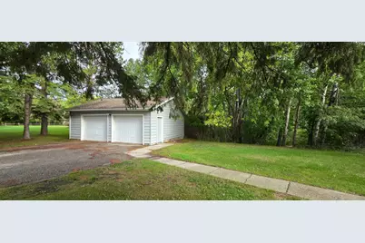 102 Shorewood Drive, International Falls, MN 56649 - Photo 15